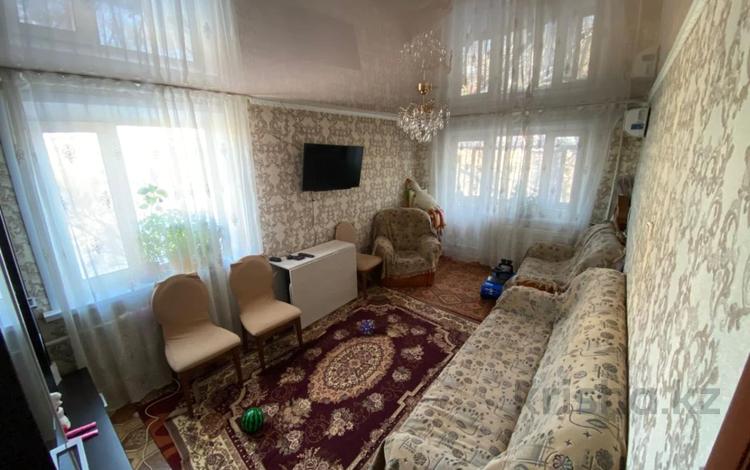 3-бөлмелі пәтер · 62.1 м² · 4/5 қабат, 16-шағынаудан, бағасы: 14.3 млн ₸ в Караганде, Алихана Бокейханова р-н — фото 2