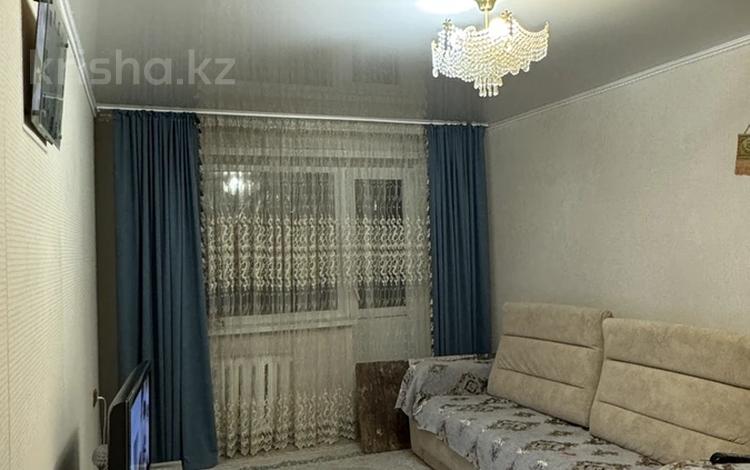 2-комнатная квартира, 45.2 м², 4/5 этаж, Камзина 92 — Толстого за 13.4 млн 〒 в Павлодаре — фото 2