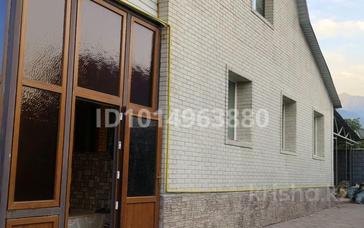 Часть дома · 5 комнат · 160 м² · 9 сот., Карасай батыра 13 — Садик Инкар за 45 млн ₸ в Амангельды — фото 2