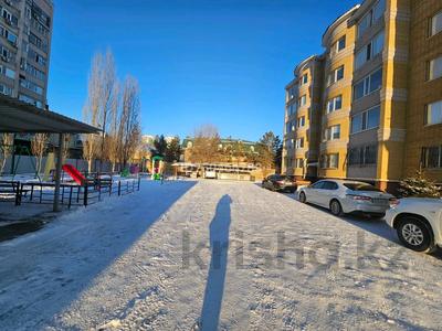 4-комнатная квартира · 140 м² · 5/5 этаж, мкр 12 за 52 млн 〒 в Актобе