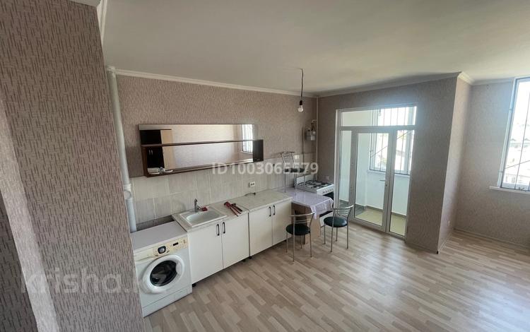 1-комнатная квартира · 35 м² · 7/9 этаж, мкр Нуртас 155 за 135 000 ₸ в Шымкенте, Каратауский р-н — фото 2