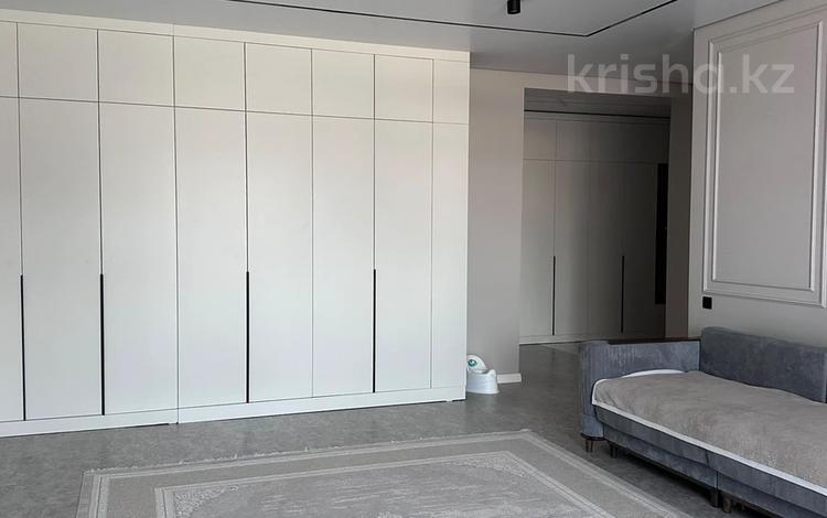 3-бөлмелі пәтер · 121.5 м² · 1/5 қабат, К.Сатпаева 15д, бағасы: 75 млн ₸ в Усть-Каменогорске — фото 2