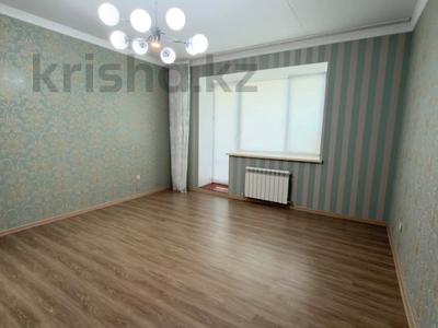 2-комнатная квартира · 89 м² · 4/5 этаж, мкр. Алтын орда — Сымбат, Билим за 31 млн ₸ в Актобе