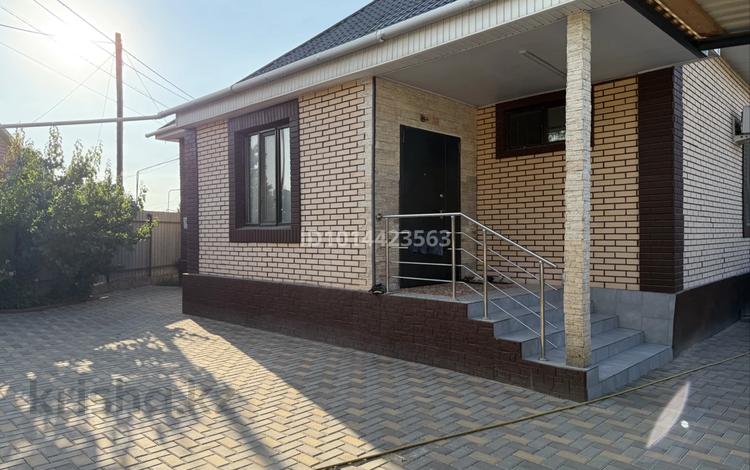 Отдельный дом · 3 комнаты · 140 м² · 4.8 сот., Толе Би за 68 млн ₸ в Боралдае (Бурундай) — фото 2