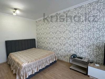 1-комнатная квартира · 60 м² · 2/5 этаж, Куйши Дина 13 — Сатпаева за 180 000 〒 в Астане, Алматы р-н