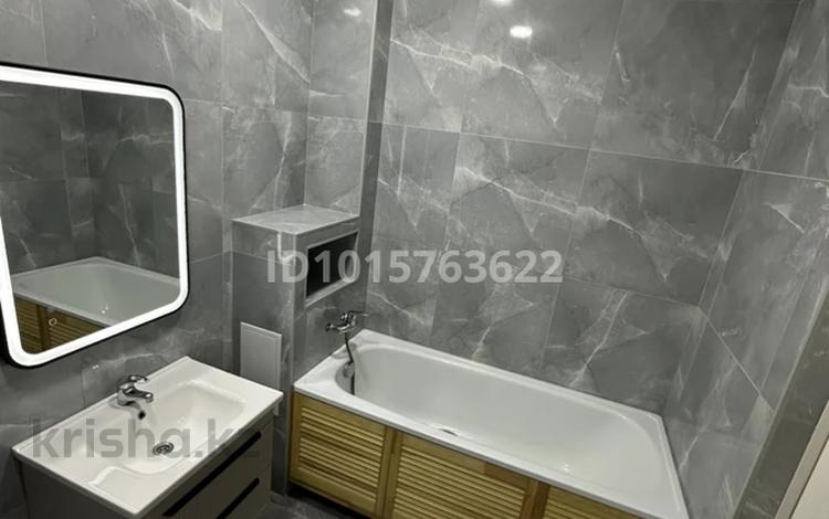 2-комнатная квартира · 64 м² · 8/10 этаж, Момышулы 2в за 35 млн ₸ в Астане, Алматы р-н — фото 2