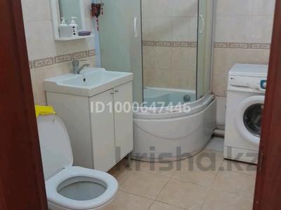 2-комнатная квартира · 32 м² · 3/5 этаж, Баймуханова 8 — Арбат за 10 000 ₸ в Атырау, мкр Привокзальный-5