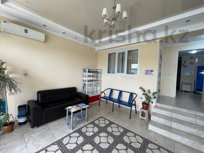 Медцентры и аптеки · 15 м² за 200 000 〒 в Шымкенте, Аль-Фарабийский р-н