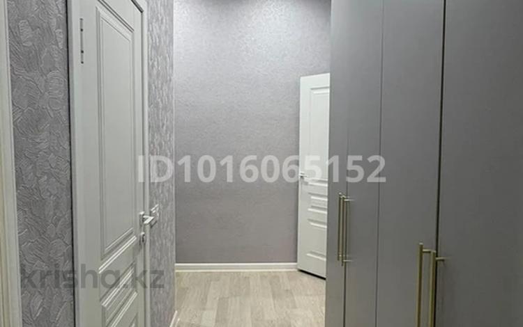 1-бөлмелі пәтер · 48 м² · 5/10 қабат, 16-ш/а. 76 — Трк артында, бағасы: 180 000 ₸ в Актау, 16-й мкр  — фото 2