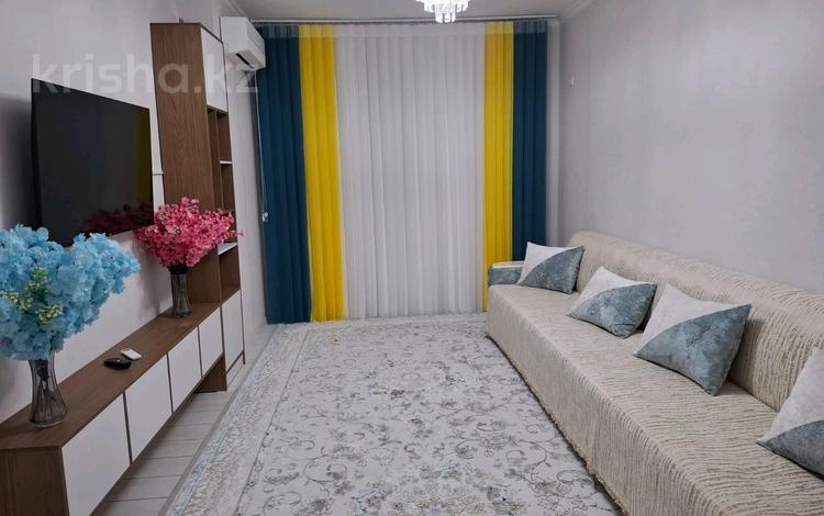 3-комнатная квартира · 90 м² · 2/5 этаж, Бозжар 687 за 250 000 ₸ в Шымкенте, Енбекшинский р-н — фото 2