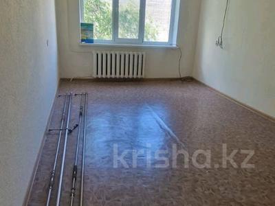 2-комнатная квартира · 56 м² · 4/5 этаж, Абилкайыр хана — Космос за 15.5 млн ₸ в Актобе