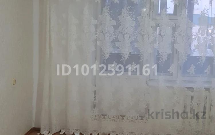 1-бөлмелі пәтер · 38 м² · 4/5 қабат, мкр Астана 4, бағасы: 110 000 ₸ в Уральске — фото 2