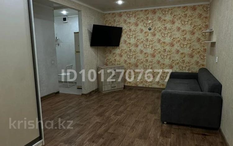 2-бөлмелі пәтер · 47 м² · 1/5 қабат, мкр Михайловка , Ержанова 55, бағасы: 16.7 млн ₸ в Караганде, Казыбек би р-н — фото 9