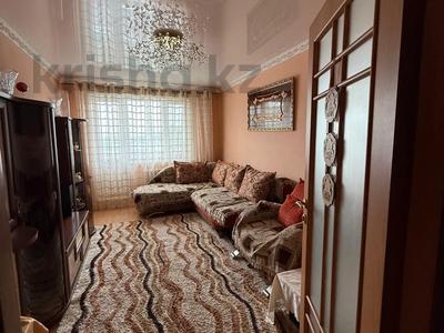 4-бөлмелі пәтер · 85 м² · 4/5 қабат, Абылай хана 60, бағасы: 26.5 млн 〒 в Щучинске