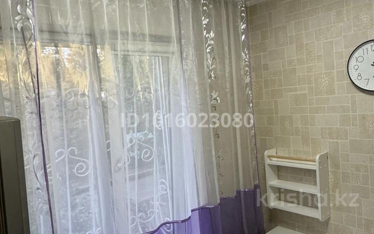 2-бөлмелі пәтер · 46 м² · 1/5 қабат, Көктем-3 ш/а. 13, бағасы: 350 000 ₸ в Алматы, Бостандыкский р-н — фото 2
