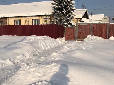 Часть дома · 3 комнаты · 70 м² · 10 сот., Целинная 2/1 — На выезде в сторону п. Зубовск за 7 млн 〒 в Алтае