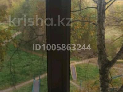 1-комнатная квартира · 18 м² · 3/5 этаж, Бажова 345 — Гостроном самал за 4 млн 〒 в Усть-Каменогорске