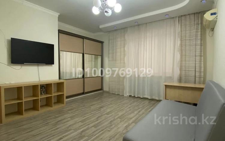 1-бөлмелі пәтер · 56 м² · 5/7 қабат, Алтын орда ш/а., Алия Молдагулова 50а, бағасы: 25 млн ₸ в Актобе, мкр. Алтын орда — фото 10