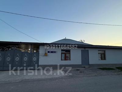 Отдельный дом · 5 комнат · 300 м² · 8 сот., мкр Ынтымак-2, Иле 13 — улица Имантау за 36 млн ₸ в Шымкенте, Абайский р-н
