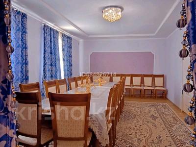 Жеке үй • 5 бөлмелер • 170 м² • 10 сот., Рабат ауылы Т.Рыскулов2 2 — М Әуезов27, бағасы: 18 млн 〒 в Казыгурте