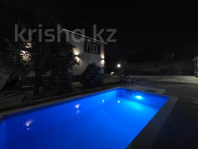 Дом · 6 комнат · 300 м², Альма матер 11 за 170 000 ₸ в Алматы, Наурызбайский р-н