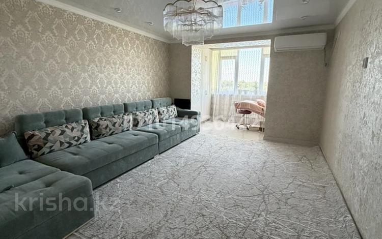 2-комнатная квартира · 81.4 м² · 4/5 этаж, Губарова — Курмангалиева за 45 млн ₸ в Уральске — фото 2