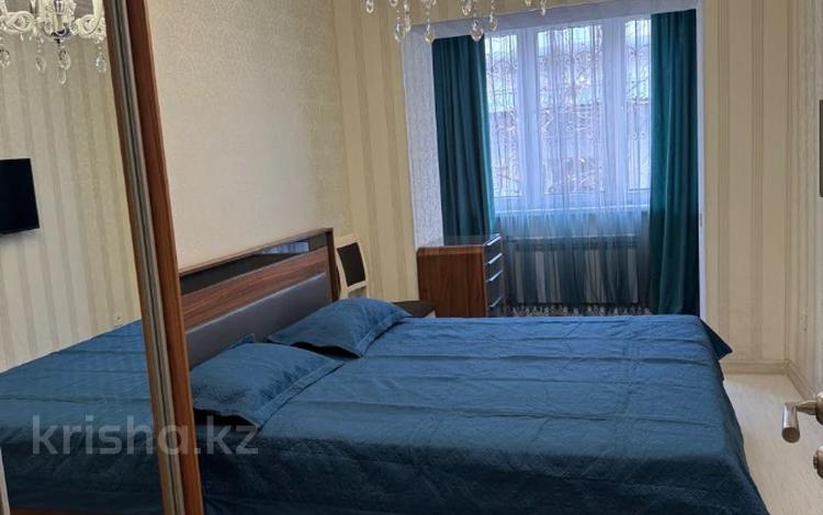 3-бөлмелі пәтер · 70 м² · 3/5 қабат, мкр Самал-1 25, бағасы: 500 000 ₸ в Алматы, Медеуский р-н — фото 5
