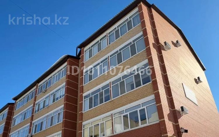 2-бөлмелі пәтер · 59.9 м² · 5/5 қабат, Исатай Батыр 18 — Возле ресторан Ел плаза, бағасы: 19.5 млн ₸ в Уральске — фото 38