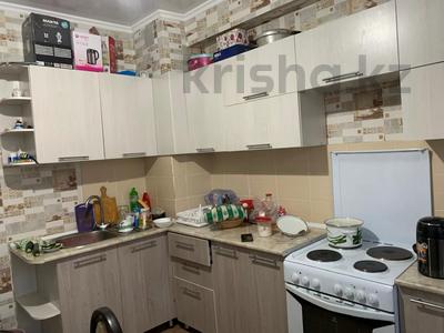 2-комнатная квартира · 63 м² · 4/10 этаж, Казыбек Би 5 за 30 млн 〒 в Усть-Каменогорске