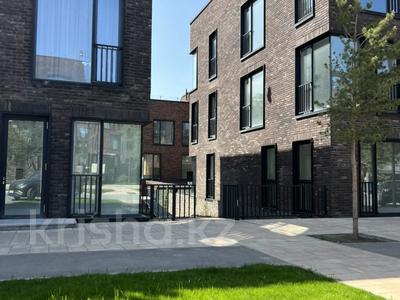 6-комнатная квартира · 275 м² · 3/3 этаж, мкр Горный Гигант 116 за 557 млн 〒 в Алматы, Медеуский р-н