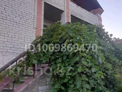 Отдельный дом · 4 комнаты · 220 м² · 8 сот., Фонтанная 12 — В п. куленовка за 60 млн ₸ в Усть-Каменогорске