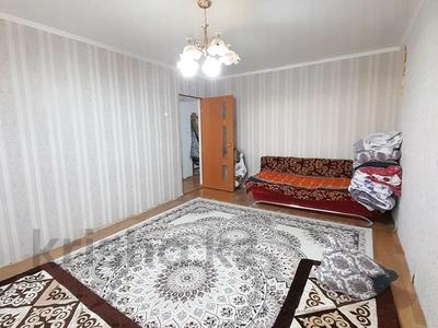 2-комнатная квартира · 49.3 м² · 5/9 этаж, Абая — 8 школа за 9.5 млн 〒 в Уральске