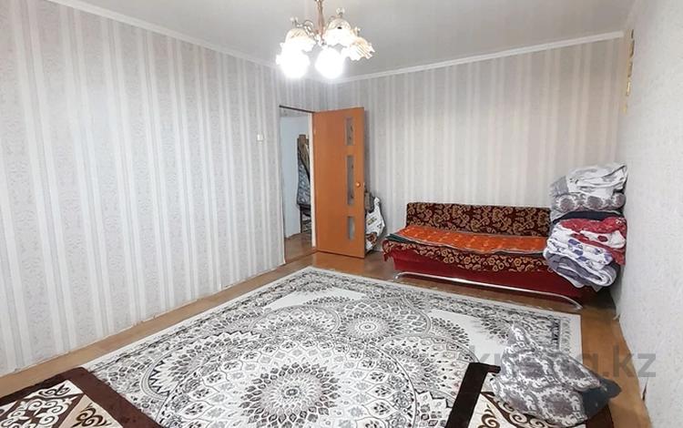 2-бөлмелі пәтер · 49.3 м² · 5/9 қабат, Абая — 8 школа, бағасы: 9.5 млн ₸ в Уральске — фото 2