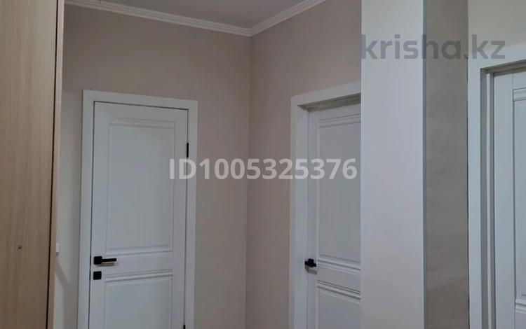 1-комнатная квартира · 45 м² · 9/12 этаж, Сауран 3/1 — Керуен сыганак абу даби плаза за 240 000 ₸ в Астане, Есильский р-н — фото 2