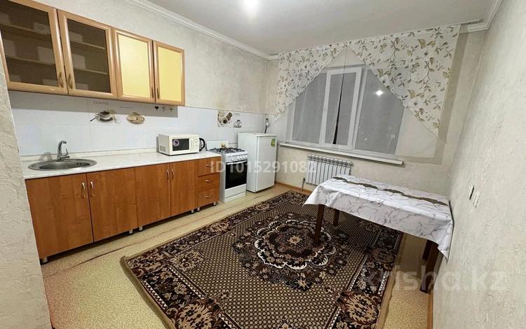1-комнатная квартира · 40 м² · 5/5 этаж, мкр Жас Канат 1/56 за 180 000 ₸ в Алматы, Турксибский р-н — фото 2