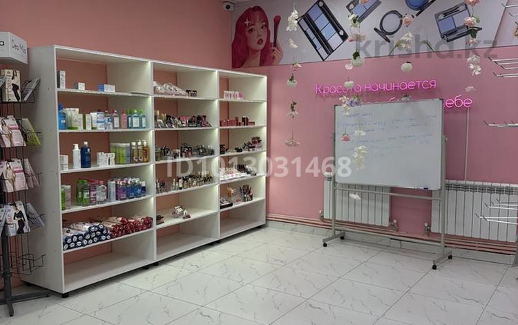 Магазины и бутики · 30 м² за 200 000 ₸ в Астане, р-н Байконур — фото 2