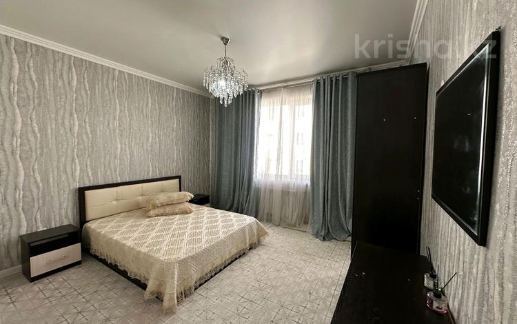 2-бөлмелі пәтер · 74 м² · 4/6 қабат, мкр Восток , Жибек Жолы 75б, бағасы: 32 млн ₸ в Шымкенте, Аль-Фарабийский р-н — фото 4