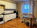 3-комнатная квартира, 85 м² посуточно, Ауэзова за 30 000 〒 в Щучинске — фото 3