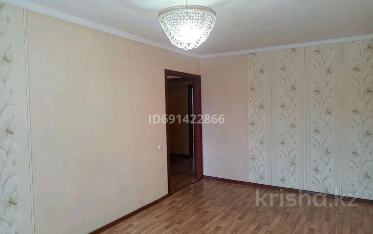 3-комнатная квартира · 65 м² · 3/5 этаж, 11 15 за 10.3 млн ₸ в Житикаре — фото 2