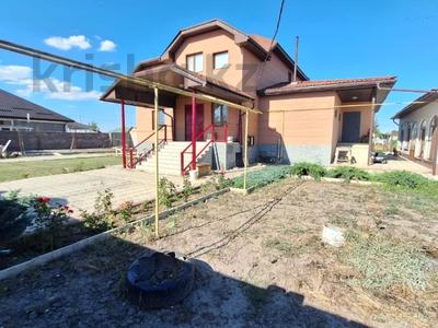 Отдельный дом · 6 комнат · 420 м² · 34 сот., С.Отенай, Талдыкурганская ул 65 за 105 млн 〒 в Талдыкоргане