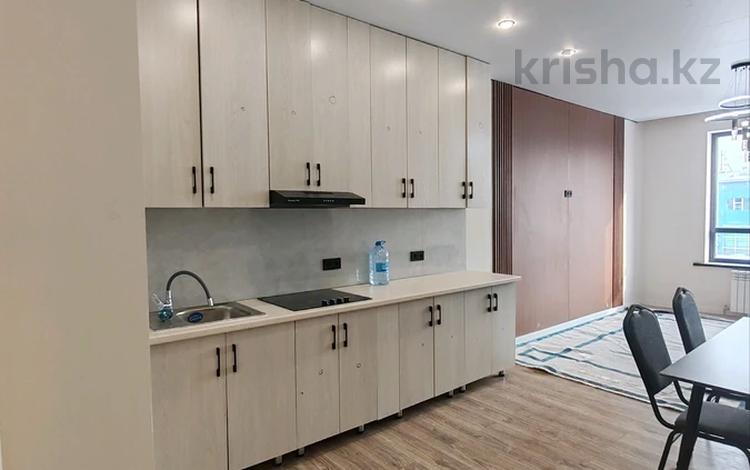 2-бөлмелі пәтер · 57 м² · 4/7 қабат, мкр Томирис, Рыскулова 103/6, бағасы: 250 000 〒 в Алматы, Алатауский р-н — фото 2