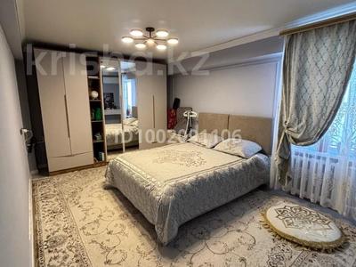 2-комнатная квартира · 50 м² · 5/5 этаж, 5 мкр 24 — Пересечение Баймуханова (арбат) за 16 млн ₸ в Атырау, мкр Привокзальный-5
