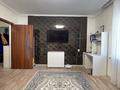 1-бөлмелі пәтер · 39 м² · 9/10 қабат, мкр Городской Аэропорт, Мкр Шапагат 7 — Строймарттың артында орналасқан, бағасы: ~ 17 млн ₸ в Караганде, Казыбек би р-н — фото 2