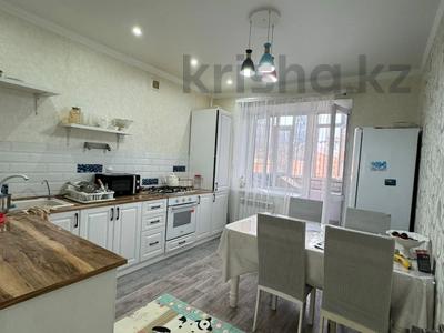 2-комнатная квартира · 60 м² · 4/5 этаж, мкр. Алтын орда, Алтын Орда за 26.5 млн 〒 в Актобе