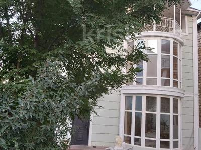 Отдельный дом · 5 комнат · 370 м² · 4 сот., 15-й мкр 115 за ~ 210 млн 〒 в Актау