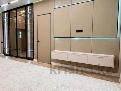 4-бөлмелі пәтер · 110 м² · 14/16 қабат, Утеген батыра, бағасы: 90 млн ₸ в Алматы, Ауэзовский р-н
