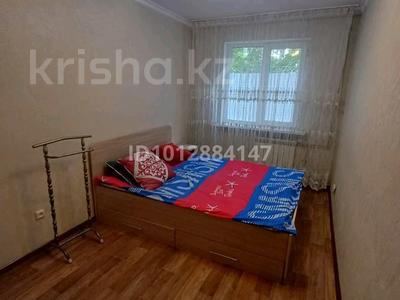 3-бөлмелі пәтер · 64 м² · 1/4 қабат, мкр №5 18, бағасы: 400 000 ₸ в Алматы, Ауэзовский р-н