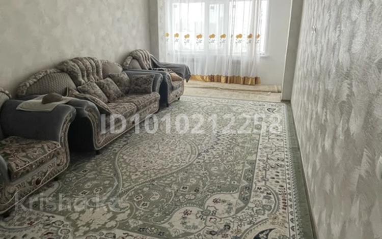 2-бөлмелі пәтер · 74.7 м² · 6/6 қабат, мкр Жана Орда 25/1 — толе би, бағасы: 22 млн ₸ в Уральске — фото 2