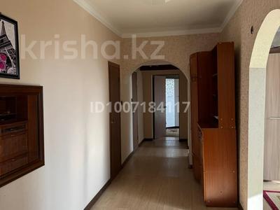 2-бөлмелі пәтер · 68.7 м² · 3/3 қабат, Құрманғазы 40, бағасы: 16 млн ₸ в 