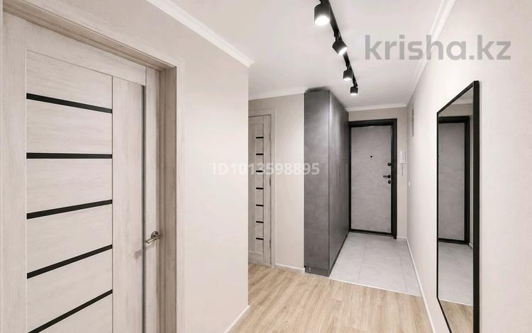 2-комнатная квартира · 48.5 м² · 3/4 этаж, мкр Новый Город, Мустафина за ~ 19 млн ₸ в Караганде, Казыбек би р-н — фото 2